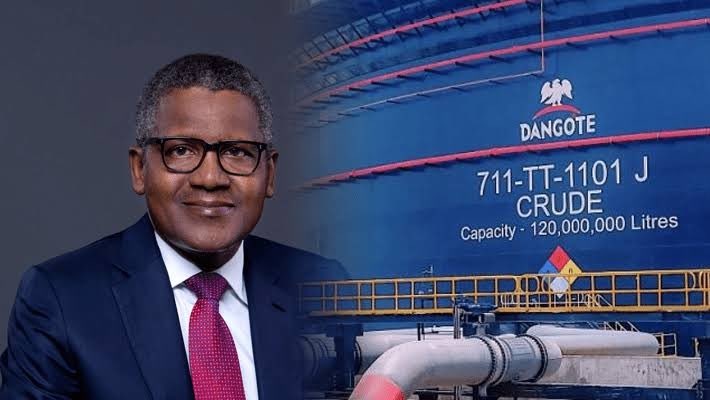 Imranmuhdz's tweet image. The Dangote Petroleum Refinery has reduced its petrol gantry price from N828 to N699 per litre. This change represents a decrease of N129 per litre, a reduction of 15.58 percent.