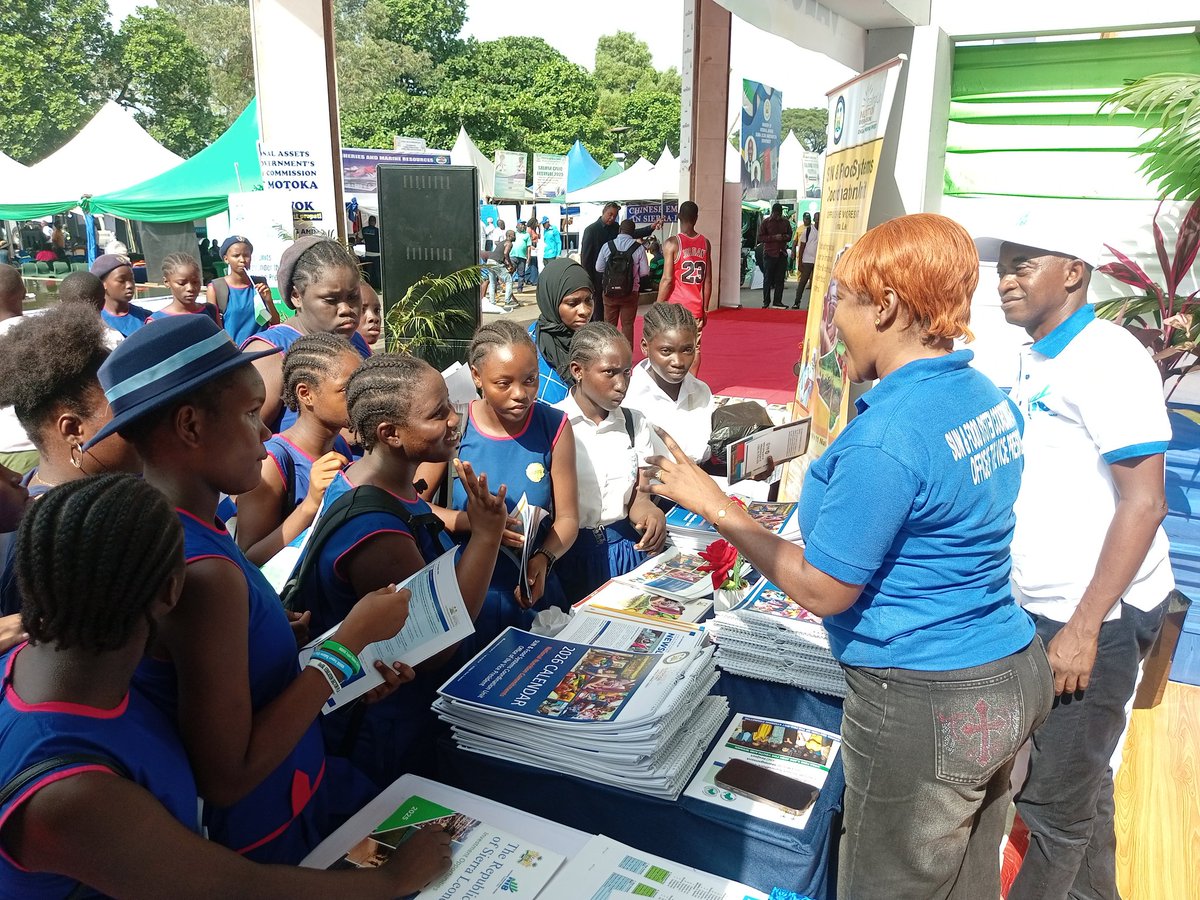NIB_SL's tweet photo. At the Salone Civic Festival 2025 in Freetown, NIB engages the public on its mandate, services &amp; role in driving national economic transformation. It encourages citizens and potential investors to explore investment opportunities across key government priority sectors. https://t.co/iQKkzn3jNB