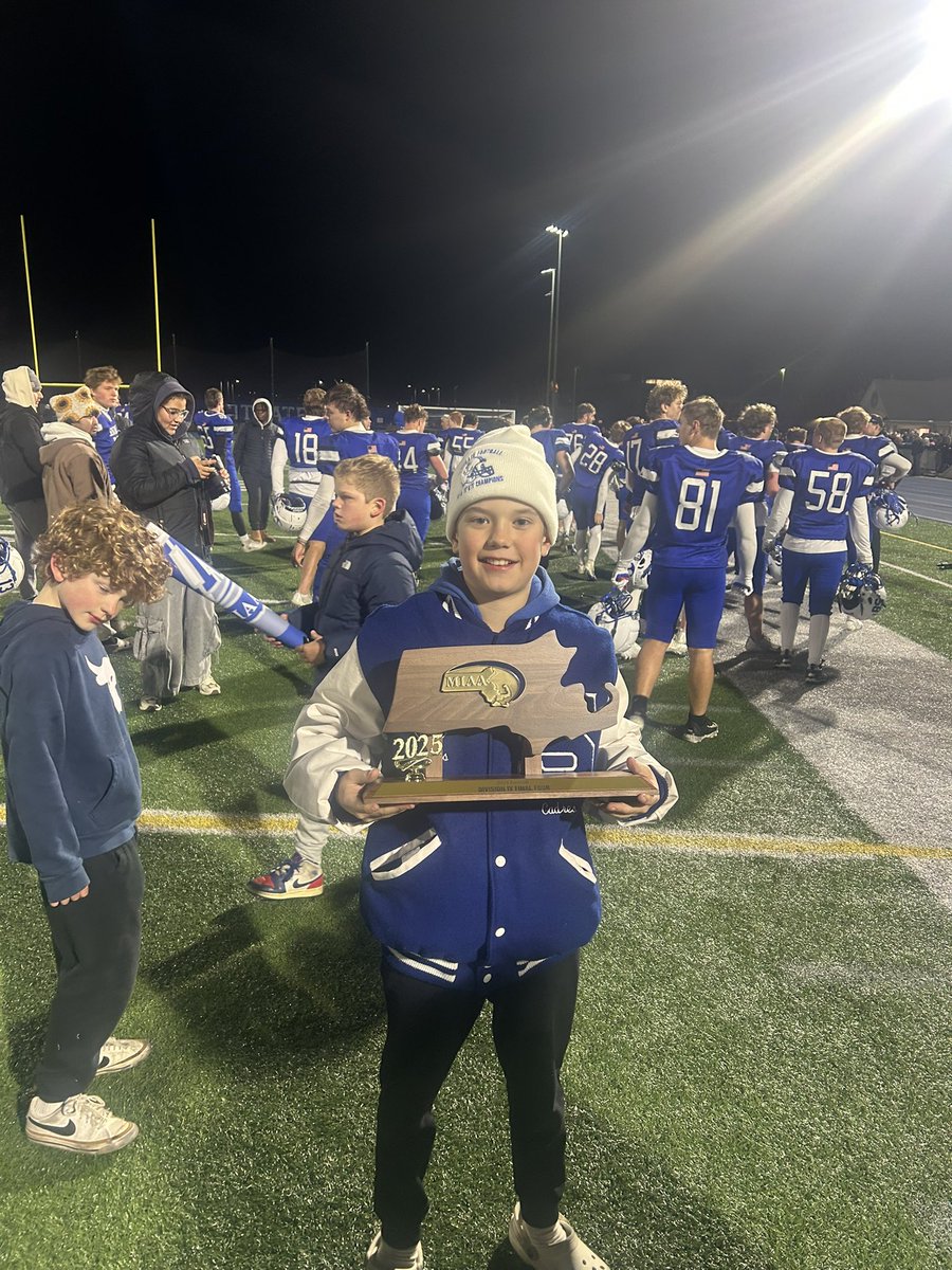 Ryan Cadres tweet media