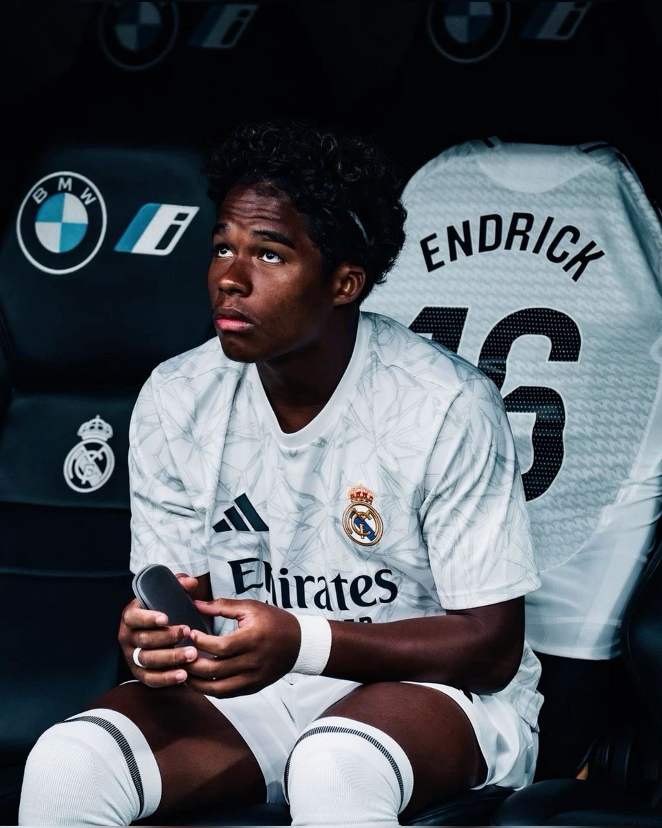 AdriRM33's tweet image. 🚨 El REAL MADRID está muy enfadado por la gestión de los minutos de Endrick, y tras ver el partido contra el Manchester City,  consideran que merece muchas más oportunidades por delante de otros jugadores.

{ @okdiario }