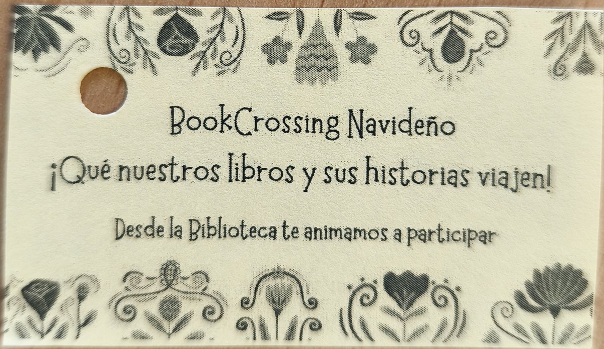 pintorbiblio's tweet photo. Preparando otra remesa de libros viajeros. 
BookCrossing Navideño en el IES Pintor José María Fernández. https://t.co/WPS54SjgIs