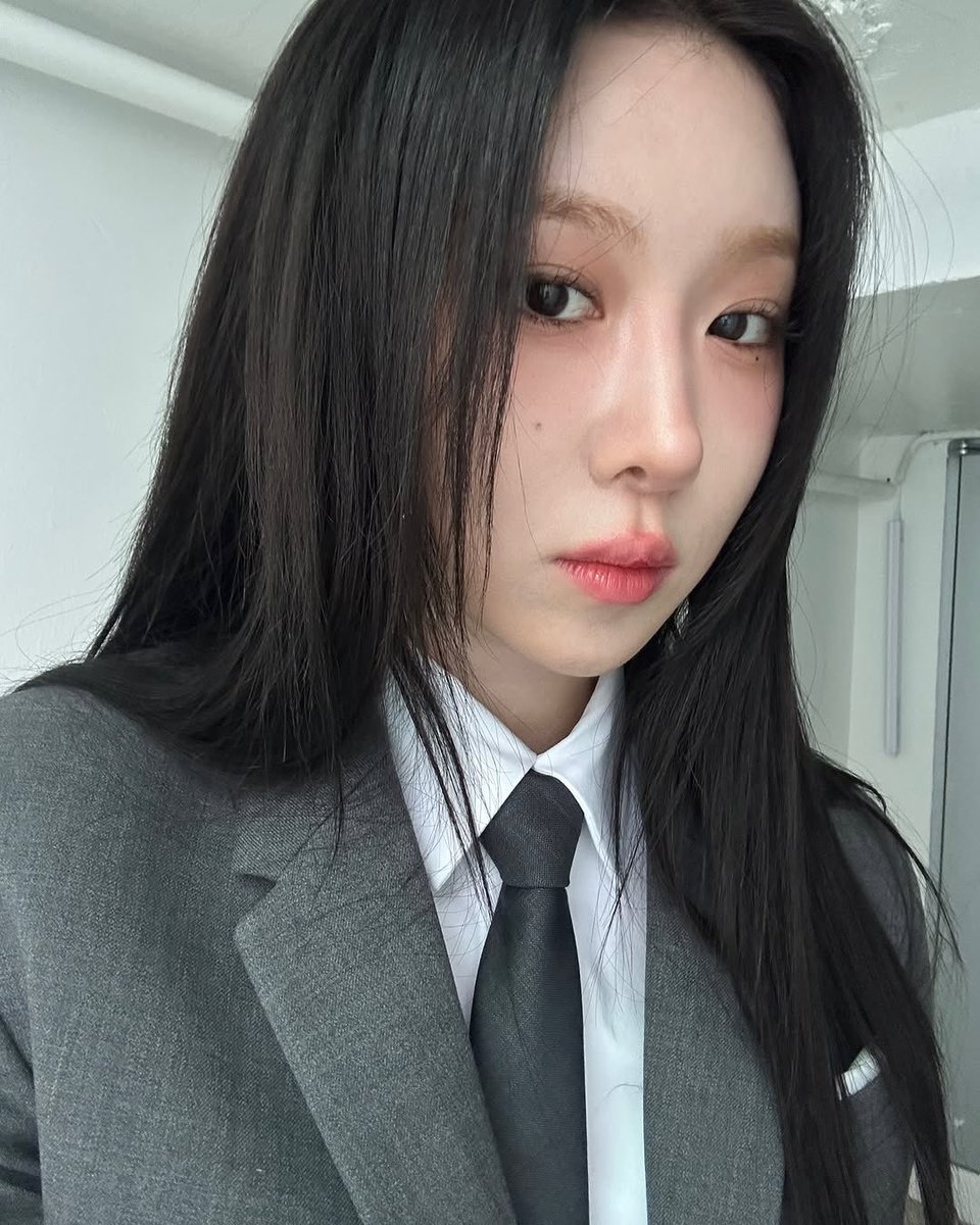 Yerin. tweet media