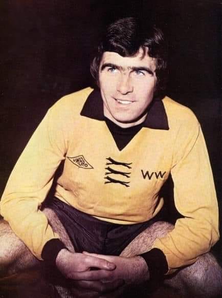 robertmdaws's tweet image. BOBBY GOULD had two spells as a player for @Wolves  in the 1970s.
First spell: 1970–1971, during which he made 40 league appearances and scored 18 goals.
Second spell: He re-joined the club in December 1975 for £30,000. In this stint, he made 34 league appearances, scored 13…