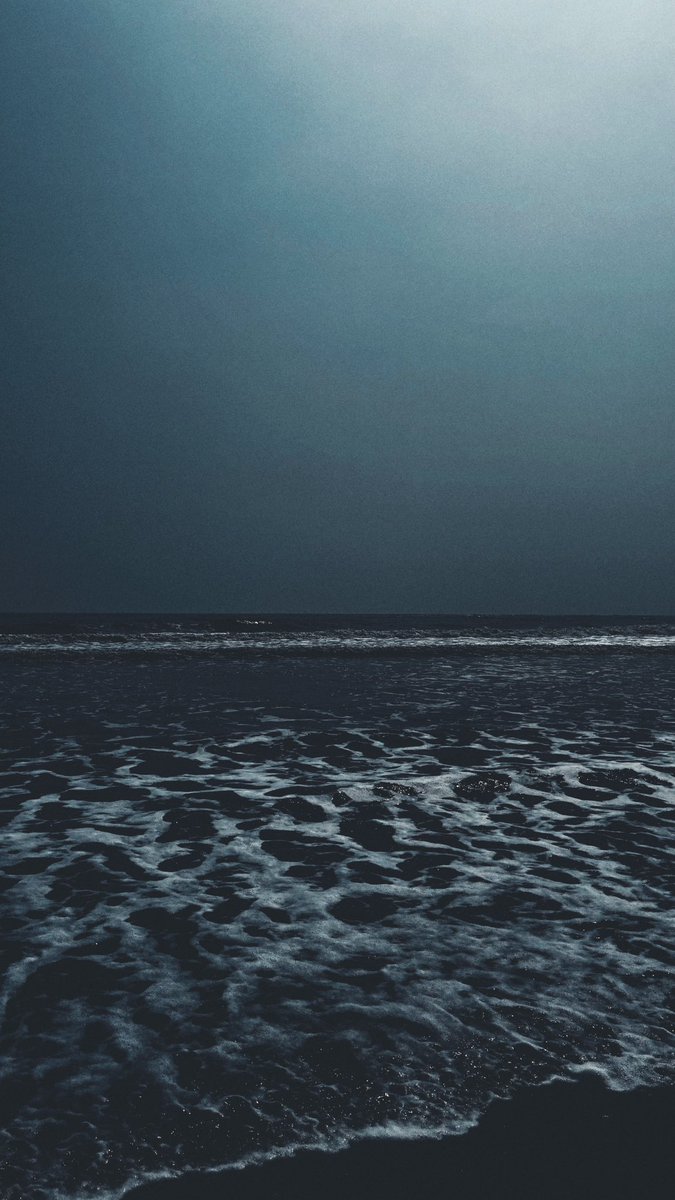 Pranav_Dupati's tweet image. two blues pretending not to know each other