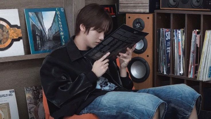 ylsim66's tweet image. #마음찍은트친과아무것도하지않지만그저서로를뮤트하지않았음을확인하며12월도행복하시길바라기
올해 마지막도 같이 따듯하게 보내요😽