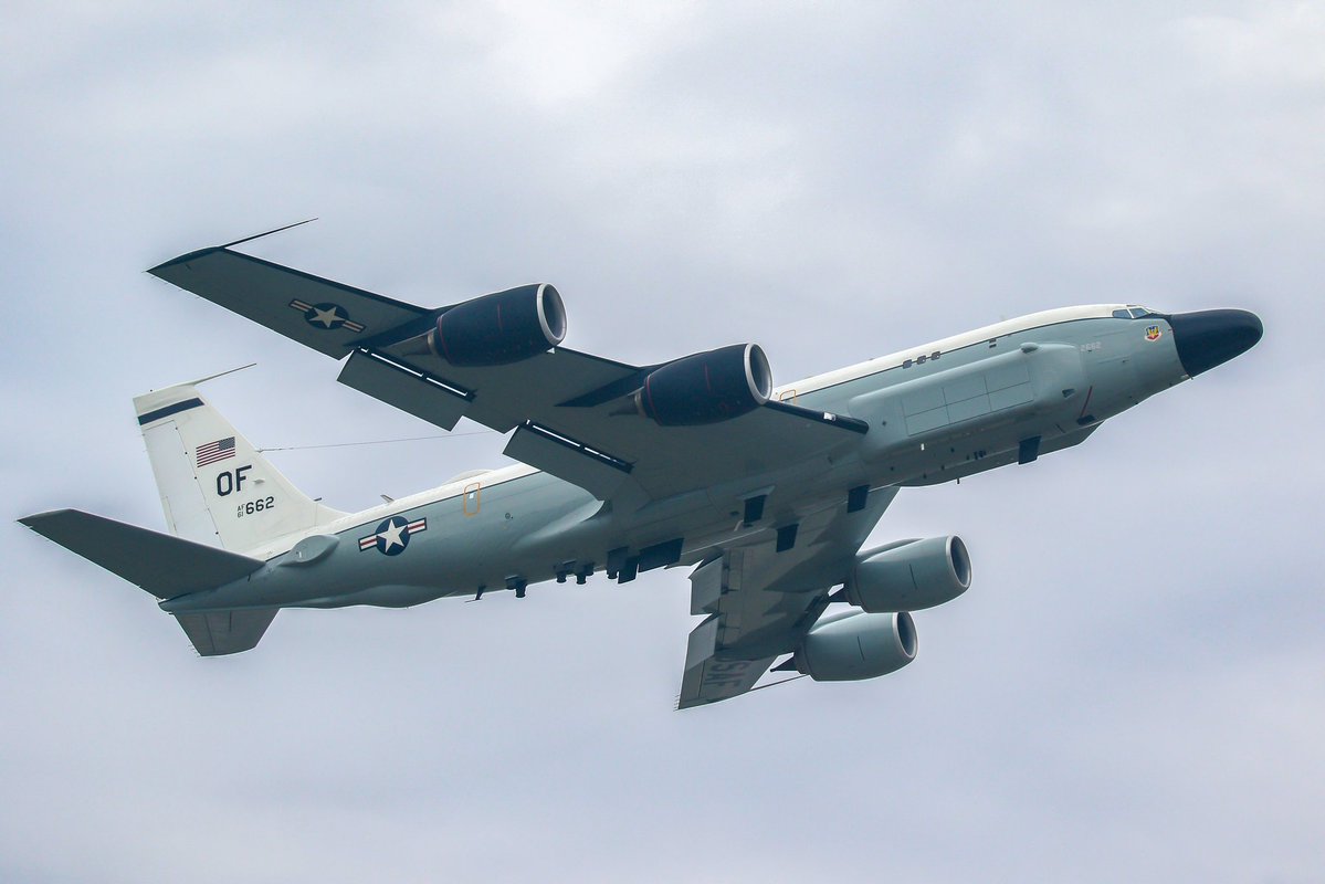 AVG_Kory's tweet image. Im 20 today! 🫣 so a look back at some of my most memorable catches of the year so far, from my happy place. Mostly from Mildenhall, Lakenheath, Duxford, and RIAT. 
Love this hobby! 
#aviation #avgeek