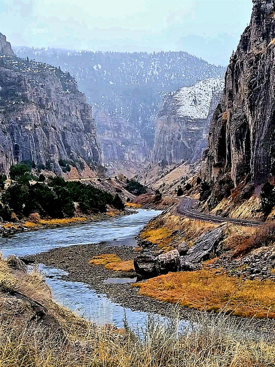 russcar10now's tweet image. Good morning from Wyoming