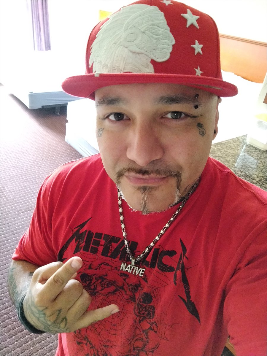 CharlesKagigeb2's tweet image. I may know drugs, alcohol, gangs, prison, suicide attempts, family struggles, heartbreak, and loss. BUT I ALSO KNOW RECOVERY. ✊🏼
#RecoveryIsPossible #RecoveryIsReal