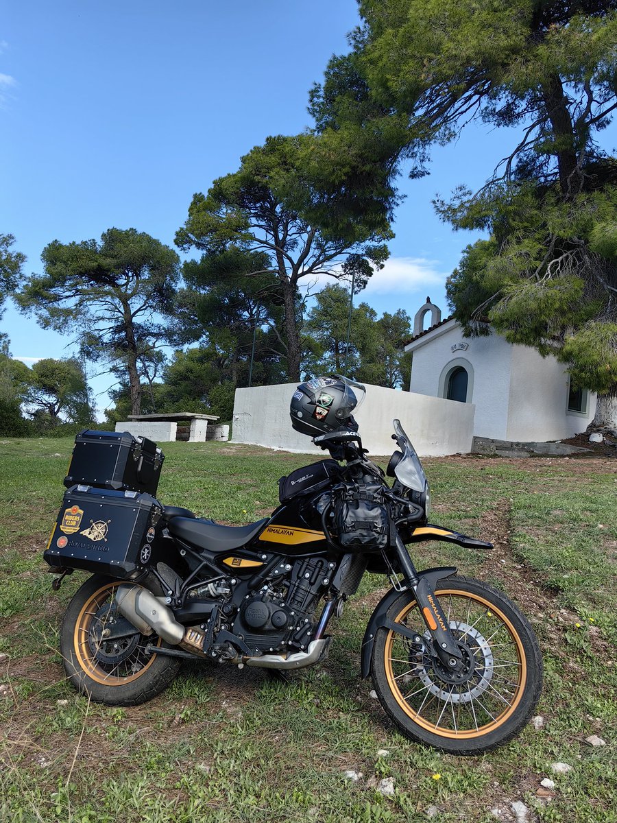 Αγία Τριάδα Πίσια Γεράνεια

#Himalayan452 #ViaggiInMoto #Geraneia #Perachora