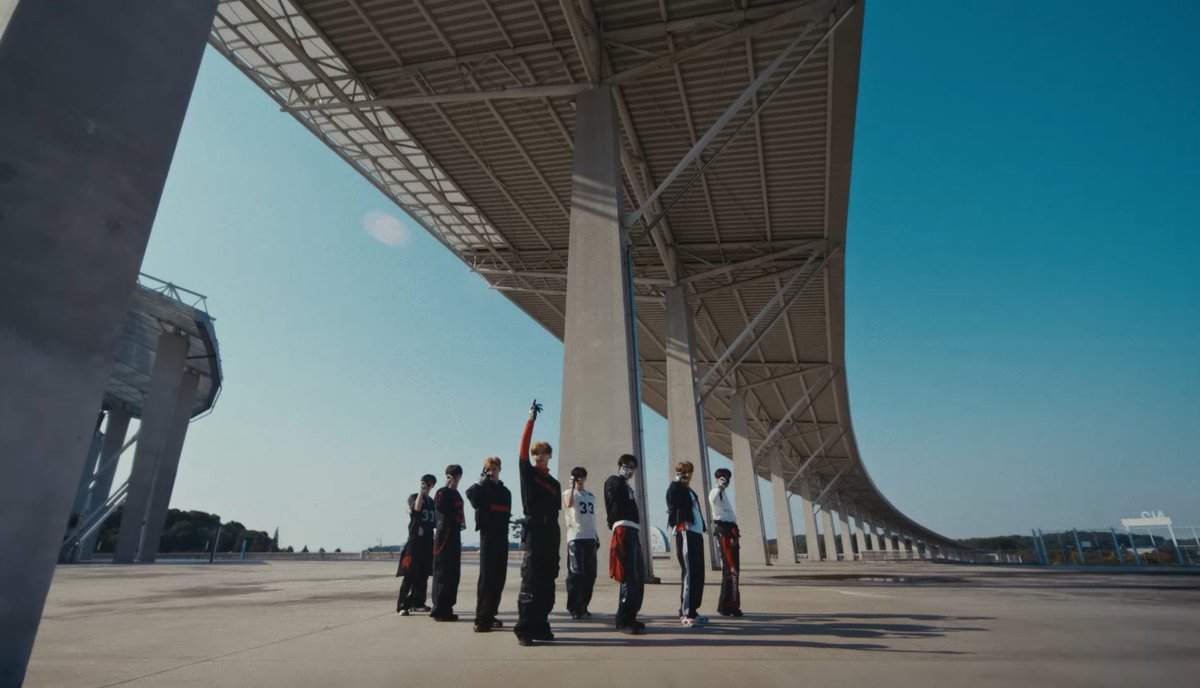 simsamsib's tweet image. 벌써 좋은디!!! 알파드라이브원 레츠고고고!

#일디원 #ALPHADRIVEONE_FORMULA