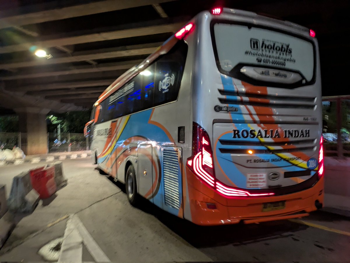 BudiOfficial's tweet photo. 19.18 start rosin subang
21.02 bekasi
22.00 finish cengkareng

Luar biasa... https://t.co/5ZOOxeYp68