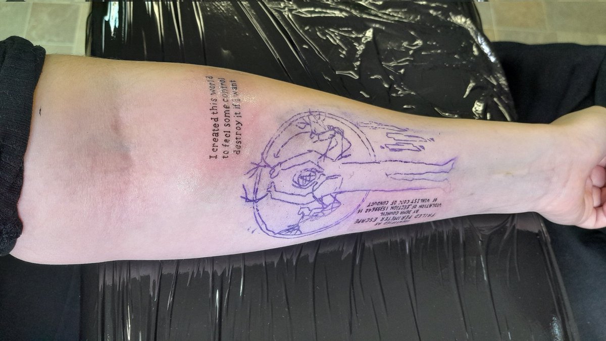 SalamanDer tweet media