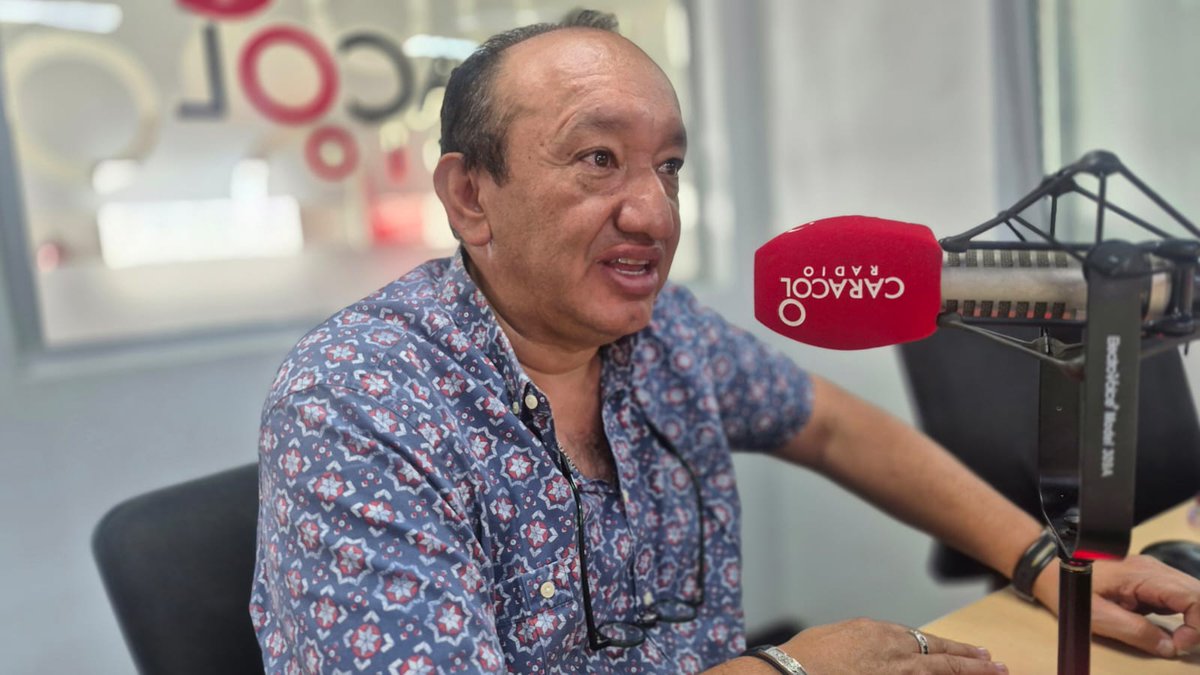 CaracolBga's tweet photo. #NoSePierda #YaViene Hoy, en El Personaje de la Semana de @CaracolRadio, @JCOrdonez01 hablará con el santandereano Jaime Humberto González, nacido en Florián; fundador de varias empresas, impulsor del turismo y promotor de la música campesina. Escúchelo a las 11:30 a.m. https://t.co/6gLKH0NGFY