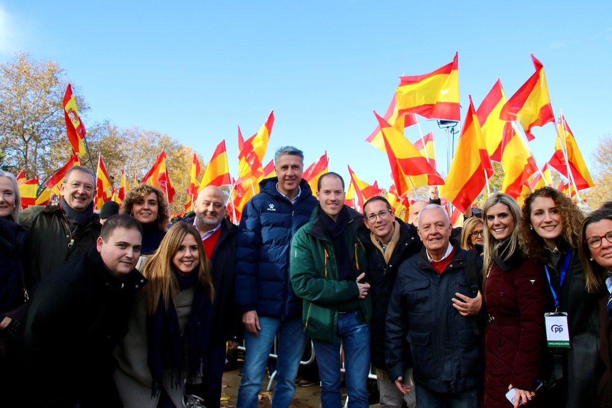 PPBarcelona_'s tweet photo. MAFIA o DEMOCRACIA
¡Elecciones ya!🇪🇸 https://t.co/BIuWK1S0Tx