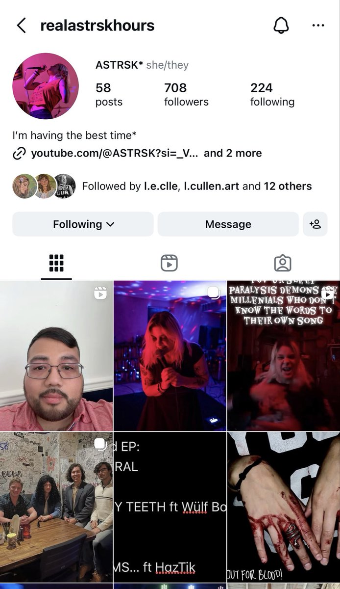 Fuentchat's tweet image. Hey guys, the latest episode is now live. Join me as I interview one of Nerdcore’s rising artists @realastrskhours as we learn more about their history, and their latest Album OUT FOR BLOOD. #nerdcore #music #astrsk #fuentchatwithjohnnyfuent #nerd #podcast