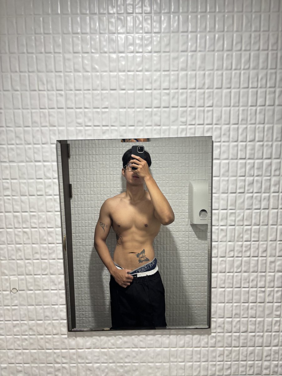 ปืนใหญ่ทะลวงหี : (@imfayette) on Twitter photo 