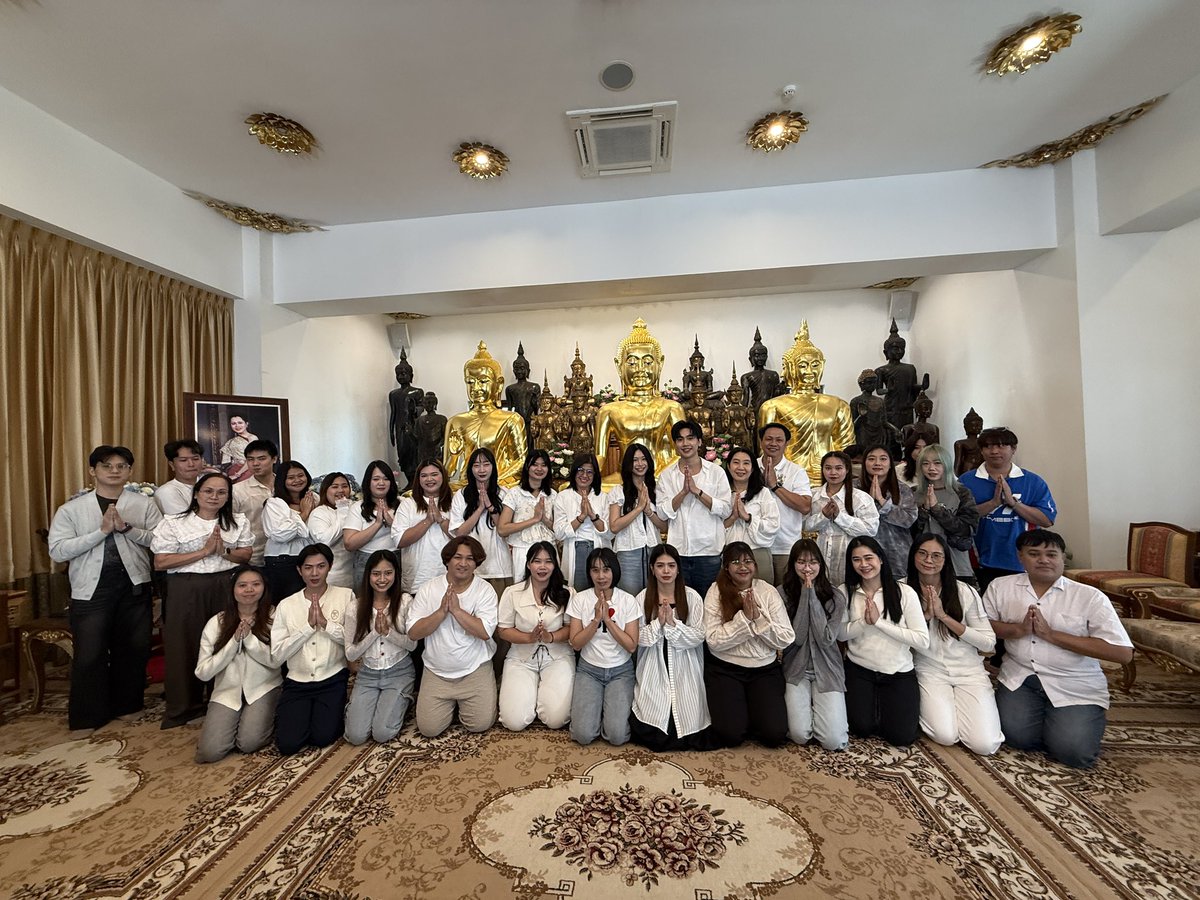H_phuripat's tweet photo. วันนี้ขอบคุณทุกคนที่มาเจอฮาร์ทมากๆเลยนะค้าบบ มีความสุขที่สุดด 1 ปีผ่านไปเร็วมากก คิดถึงทุกคนน หวังว่าวันนี้ทุกคนก็มีความสุข เเละได้รับเต็มบุญกันถ้วนหน้านะค้าบบ เเล้วเจอกันใหม่นะครับทุกคนน🙏🏻🫶🏻😊 https://t.co/CRmc953dKv