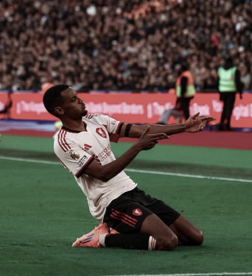 بداية القطار♥️