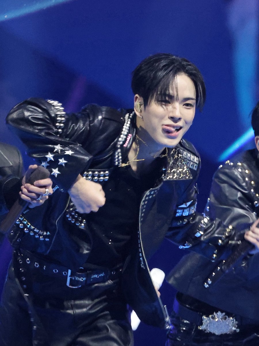 2xoohk3's tweet photo. 251128 MAMA AWARDS
TREASURE

😝😝😝😝

#MAMAAWARDS  #MAMA2025 
#TREASURE  #트레저 
#윤재혁 #JAEHYUK #ジェヒョク https://t.co/PJl0XsZifZ