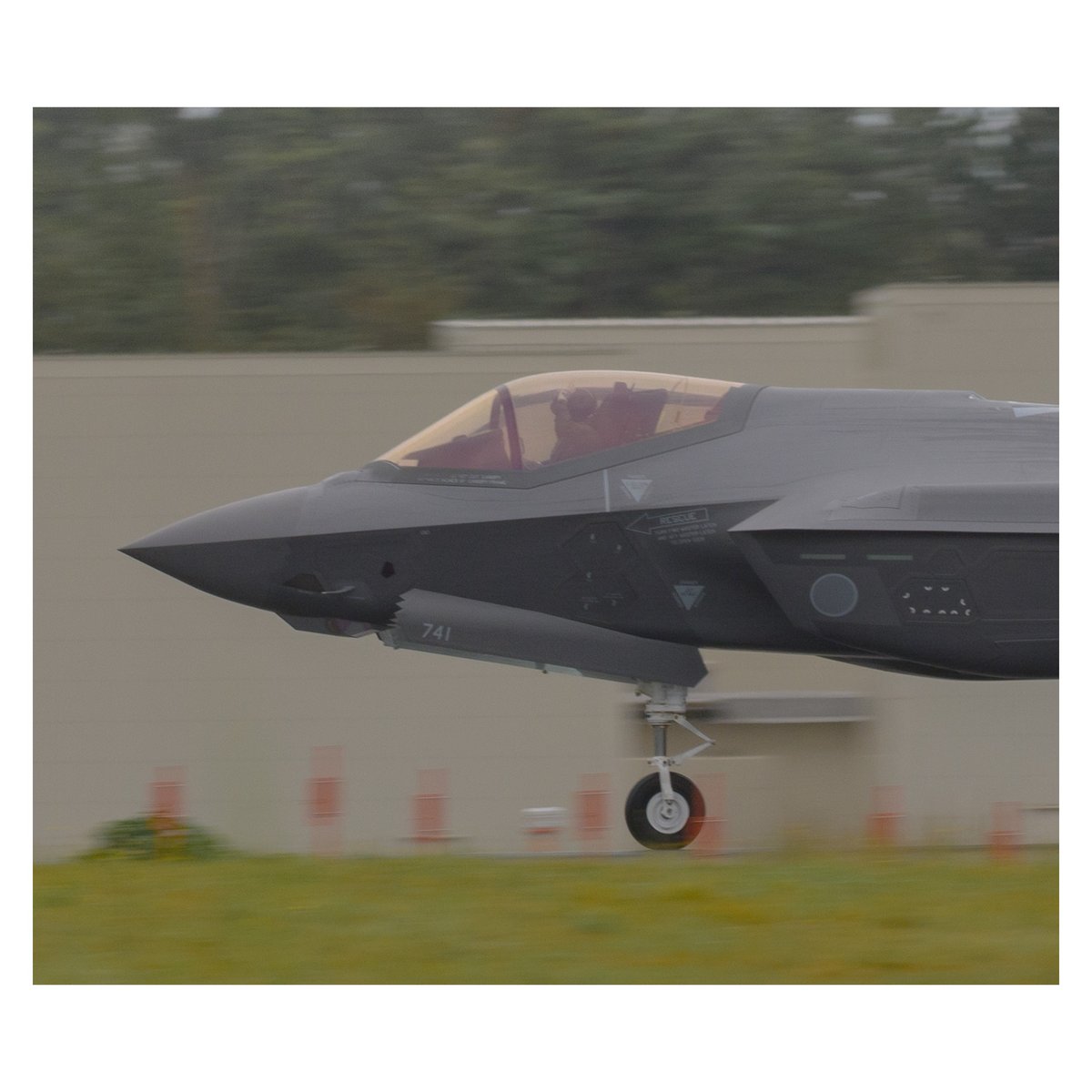 OsintcatJoe's tweet image. Let&apos;s Go!!
#aviationphotography 
#avgeek 
#写真好きな人と繫がりたい