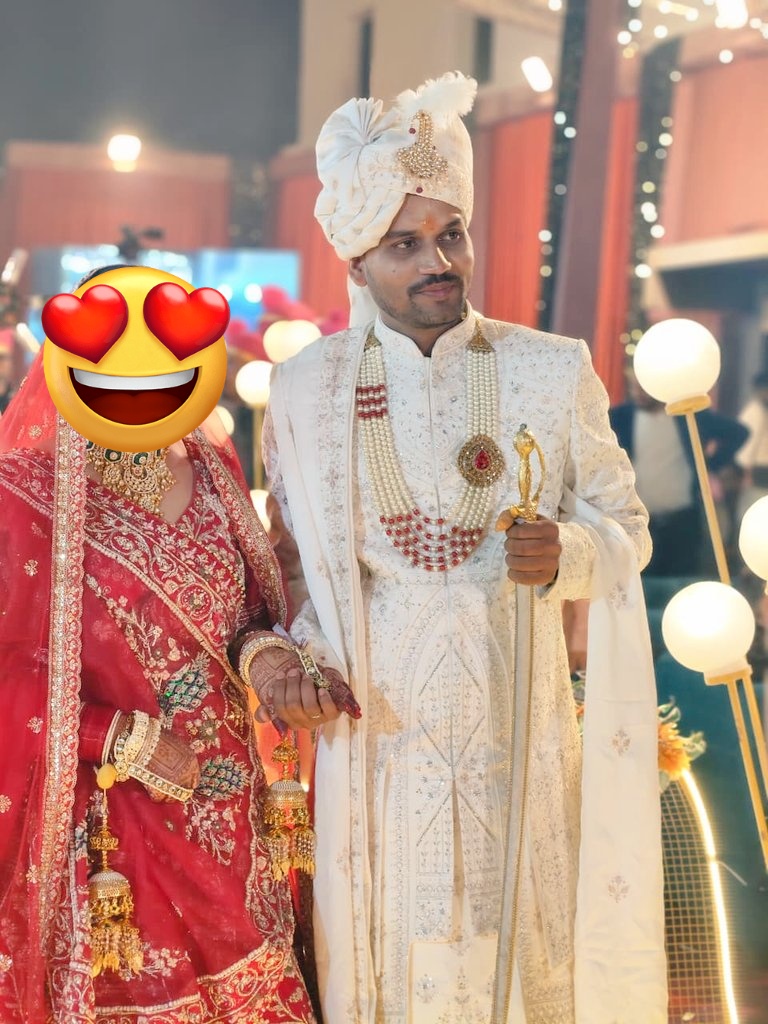 rakesh_tewari02's tweet image. प्रकाश भाई को विवाह की हार्दिक शुभकामनाएं 
न पहुंच पाने के लिए माफी चाहेंगे।
@parkashsinghdu