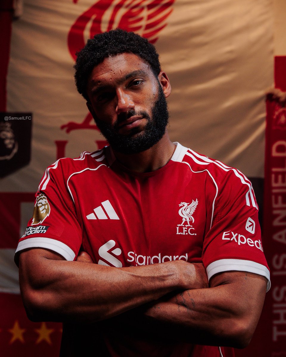 SamueILFC's tweet image. Joe Gomez Appreciation Post. 

1st league start and stabilised the right side defensively and provided an assist. Solid. 👏🏻