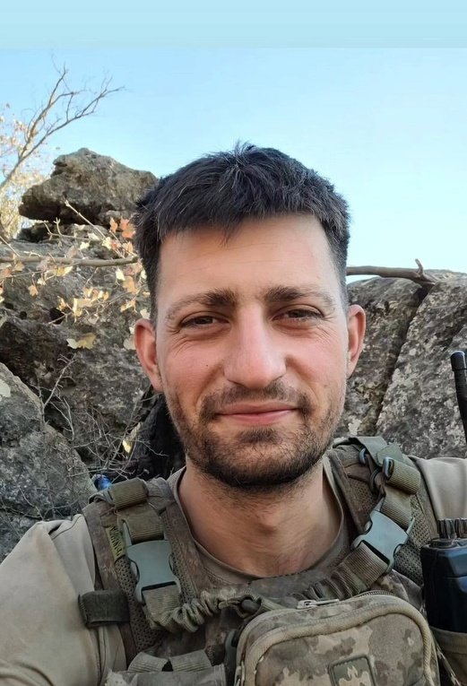 gelinciklerimiz's tweet image. 22.11.2023 tarihinde şehit olan Kahraman askerimiz Teğmen Ramazan Günay adına kurulacak olan  kütüphanemiz için bu setten 19 adet ihtiyacımız vardır. 

Bir set de siz hediye etmek ister misiniz? 

sehitmehmetkivik.com/product-page/%… 

Gönderim bilgileri:

Alıcı: Elvan Topuksuzoğlu
Adres:…