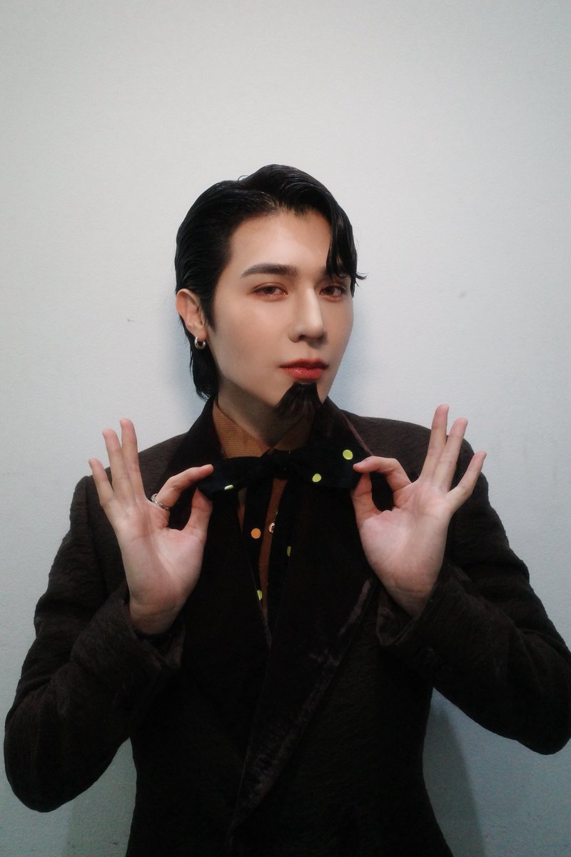 Peat had been hiding backstage since the concert start just to surprise Ford during his birthday moment.

He even dressed up as “P’Pao” just for Ford’s special day and Ford didn’t know he was coming. 💙❤️🥹

 #ThisIsFortasticFieldFest