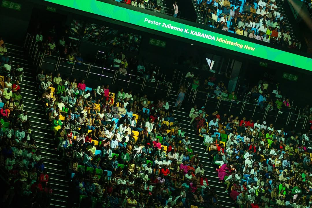 🚨 EXCLUSIVE🚨

Richard Nick Ngendahayo makes triumphant return to Rwanda with historic “Niwe Healing Concert” at BK Arena

Unlike many concerts that feature numerous guest artists, Ngendahayo took the stage largely on his own, performing his most beloved hits from the past