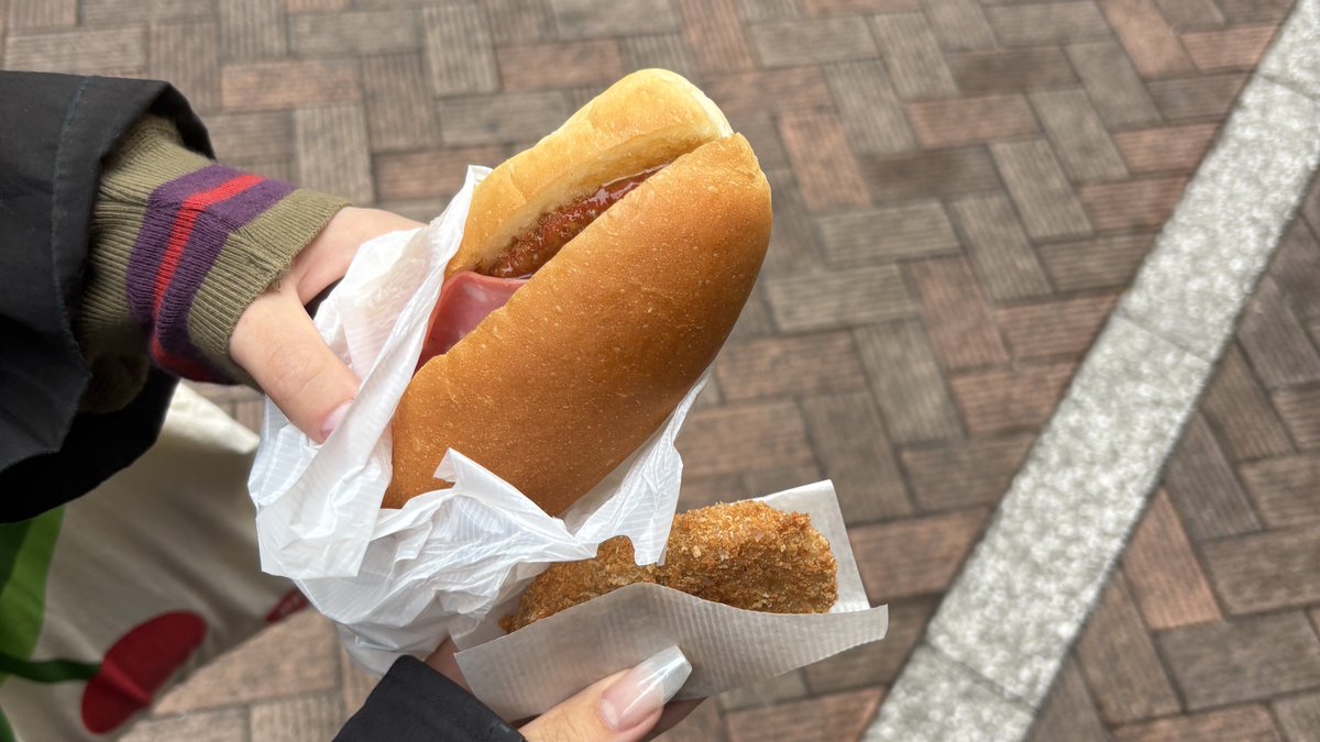 あ、それと、師走ですね。冬。冬だ、皆さん着込んで温かい美味しい物を食べましょう