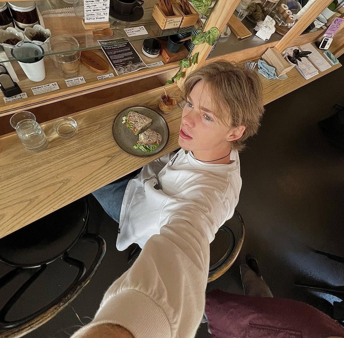 rvrwrght's tweet image. — #visualns

                                 november dump 🪽

         ❤️‍🔥❤️‍🔥❤️‍🔥.                                             — ••• /