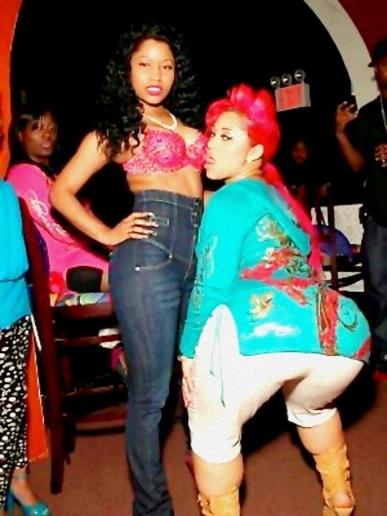 Hourly Minaj (@hourlynm) on Twitter photo 