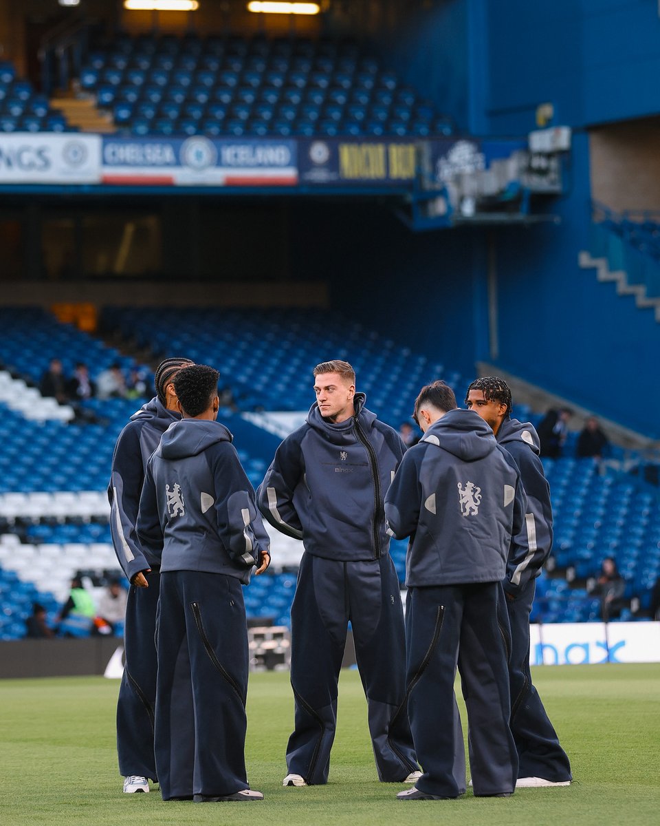 ChelseaFC's tweet image. 👋

#CFC | #CHEARS