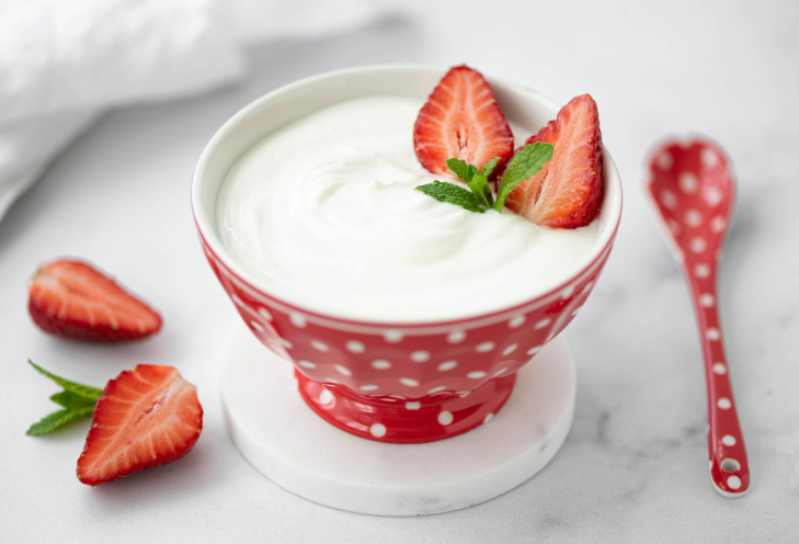 KristenJakobitz's tweet image. Don't skip the fat in your yogurt. Vitamins A, D, E, and K are fat-soluble. They need fat to be absorbed, which is crucial for bone mineral density. Choose full-fat dairy wisely.  #HealthyFats #Dairy #BoneDensity