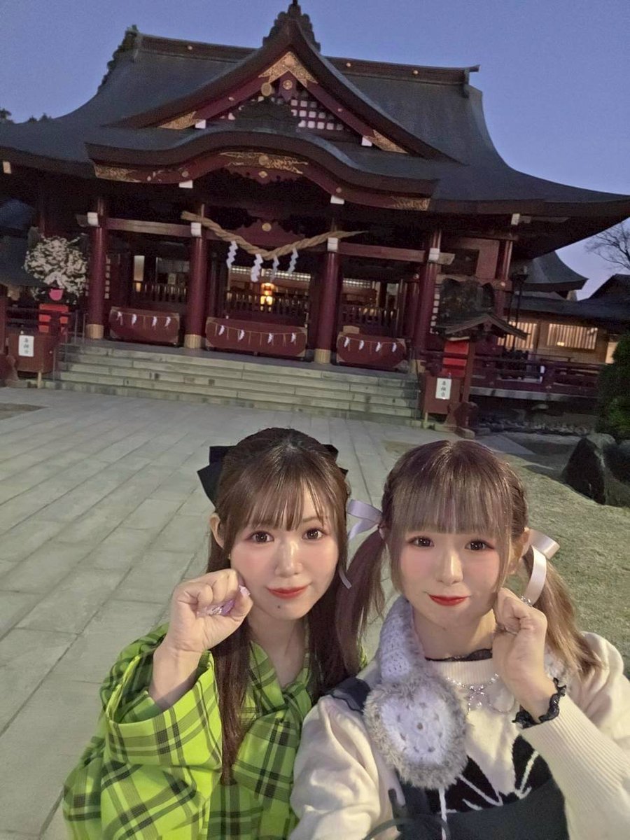 Kasamaあいどるストリート　
ありがとうございました❣️
みけみけとしては
初のイオン笠間店さんでのライブ
たくさんのご声援がとても嬉しかったです！
ご覧頂きありがとうございました😌　
そして勉強になったカメラ教室や
オフ会と盛り沢山な1日でした！
次のライブは12/21 水戸です
お待ちしてます🌈