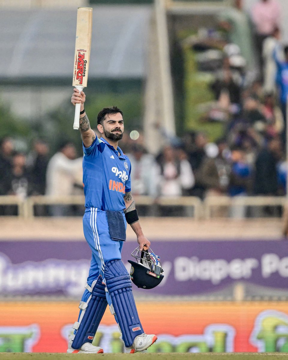 BorichaPrit's tweet photo. Watch King’s Masterclass 🙇🏻

#ViratKohli #INDvSA https://t.co/ey8M418Sea