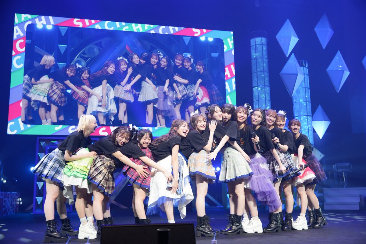 shachi_staff's tweet photo. 私立恵比寿中学×TEAM SHACHI ツーマンライブ
「俺のえびシャチライブ〜THE FINAL〜」

会場にお越しのみなさんも、
ニコ生でご覧いただいたみなさんも、
あたたかい応援ありがとうございました🦐🐬

みんなでおろそいの走馬灯ができましたね🥰💫

#俺のえびシャチライブ
#TEAMSHACHI #えびちゅう https://t.co/aHRZy0Rj1r