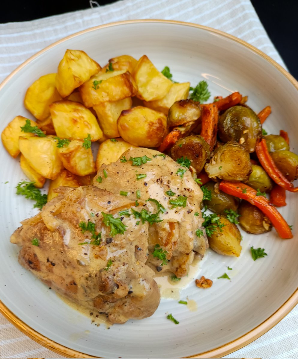 Roguish Recipe Kitchen tweet media