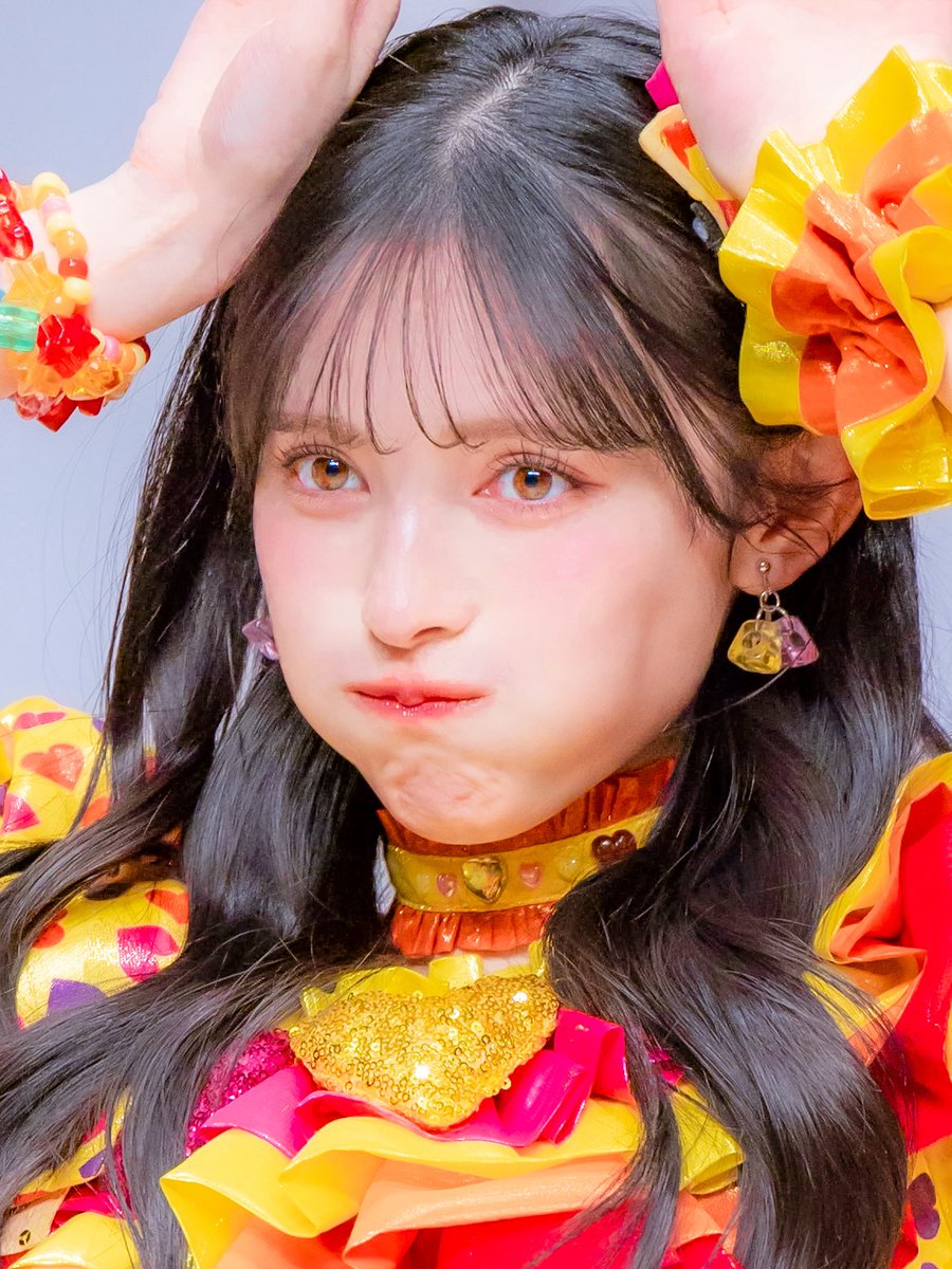 うさぎさん🐰をしてるんだけどあきちゃんお顔があまりにも可愛すぎて