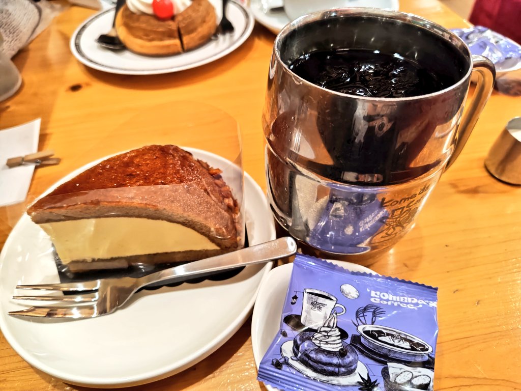 デザートは別腹  (⁠.⁠ ⁠❛⁠ ⁠ᴗ⁠ ⁠❛⁠.⁠)