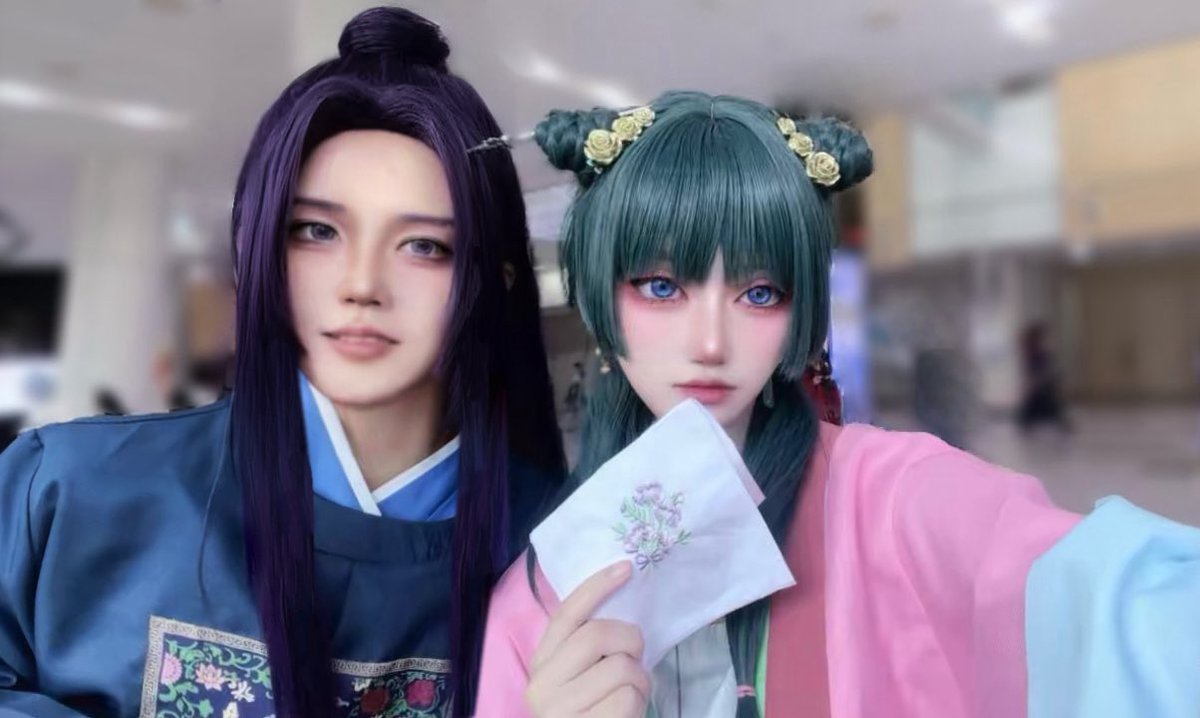 Azure879's tweet image. #薬屋のひとりごと
진시사마 원유회는 잘 즐기셨습니까?