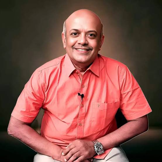 King_of_Orion's tweet image. Renowned Researcher on “Tamils’ Ocean Exploration” Orissa Balu has established that Aborigins, Māori, Easter Island and PNG  inhabitants  are ancient Tamils who have migrated there a long back

These scripts could only be deciphered with Tamil which Hindia hesitates till now