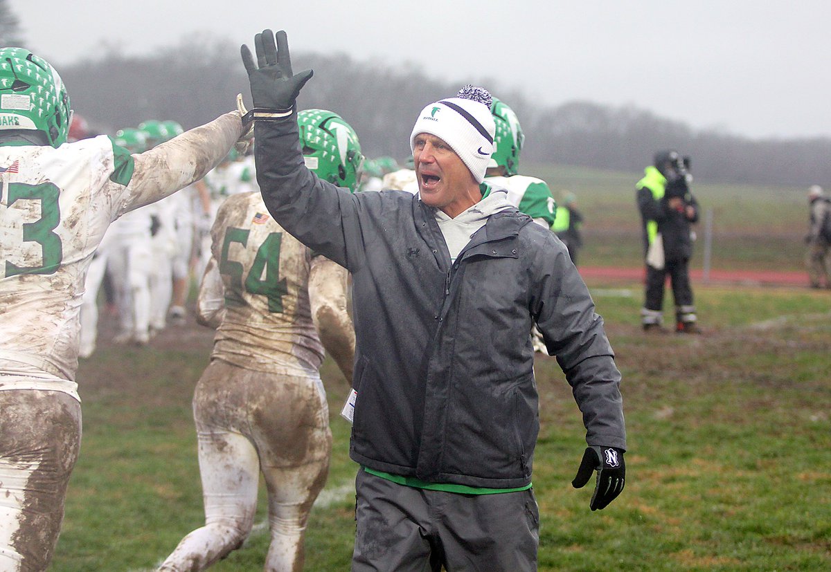actionjaxon05's tweet image. Here is my photo gallery of yesterday afternoon's Class 2 state semifinal game between @BlairOaks_1 and Liberty: Mountain View. #mopreps newstribune.com/photos/galleri…