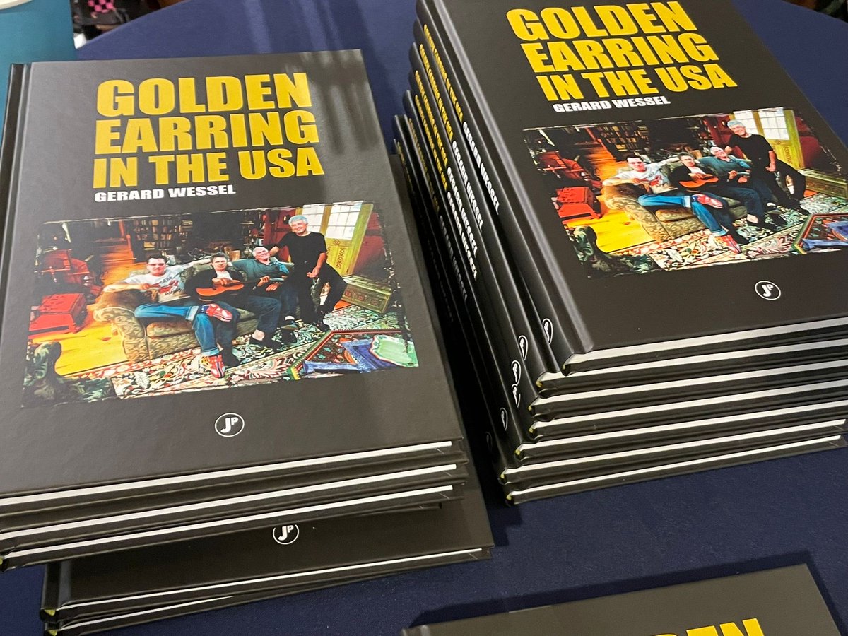 Nu in de boekwinkel en via internet: prachtig fotoboek van Gerard Wessel over en herinneringen van de bandleden aan #Millbrook USA. Voorwoord ⁦<a href="/borbeekman/">Bor Beekman</a>⁩ ⁦<a href="/volkskrant/">de Volkskrant</a>⁩