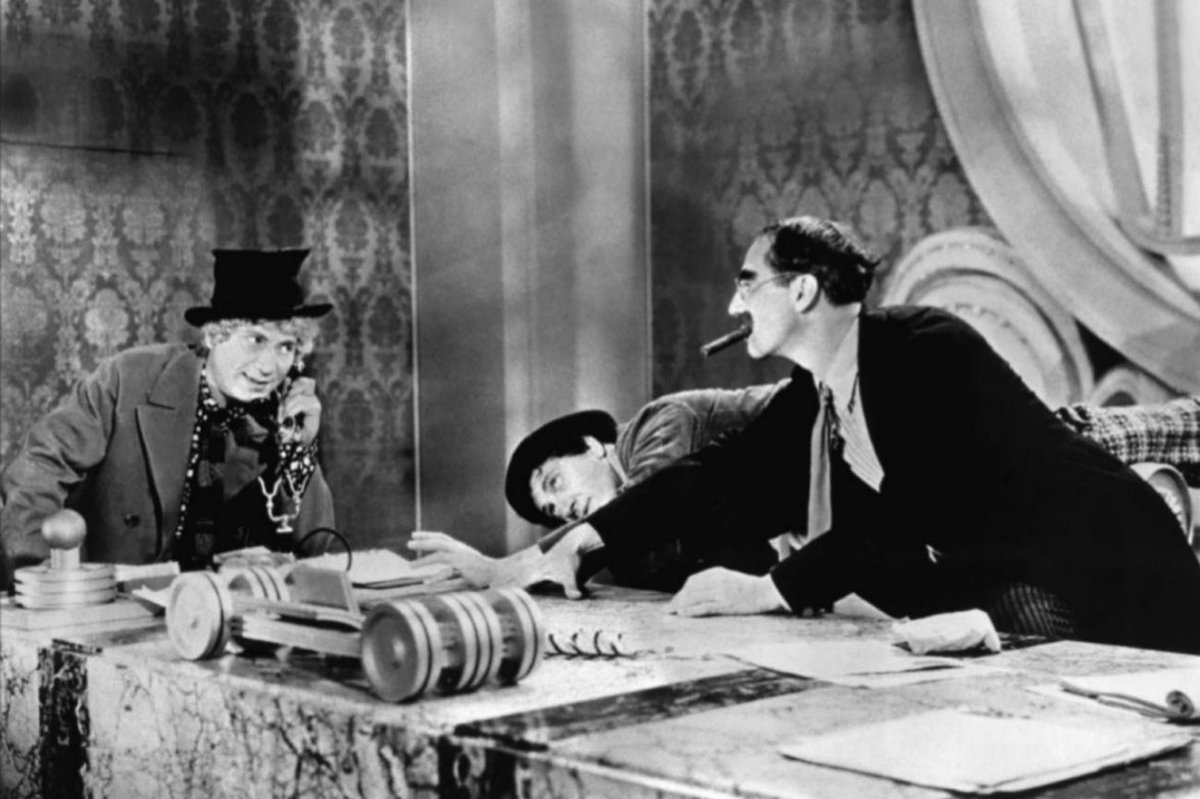 Juanjo1811's tweet photo. Lo que más me ha gustado en noviembre de 2025:
#TopMensual #TopNoviembre
1. Voskhozhdeniye (La ascensión) (Larisa Shepitko, 1977).
2. Duck Soup (Leo McCarey, 1933).
3. I Know Where I'm Going! (Michael Powell, Emeric Pressburger, 1945).
@lbavi25 @RachelMyGod @nameofaccount3 https://t.co/iGMex6SOmL