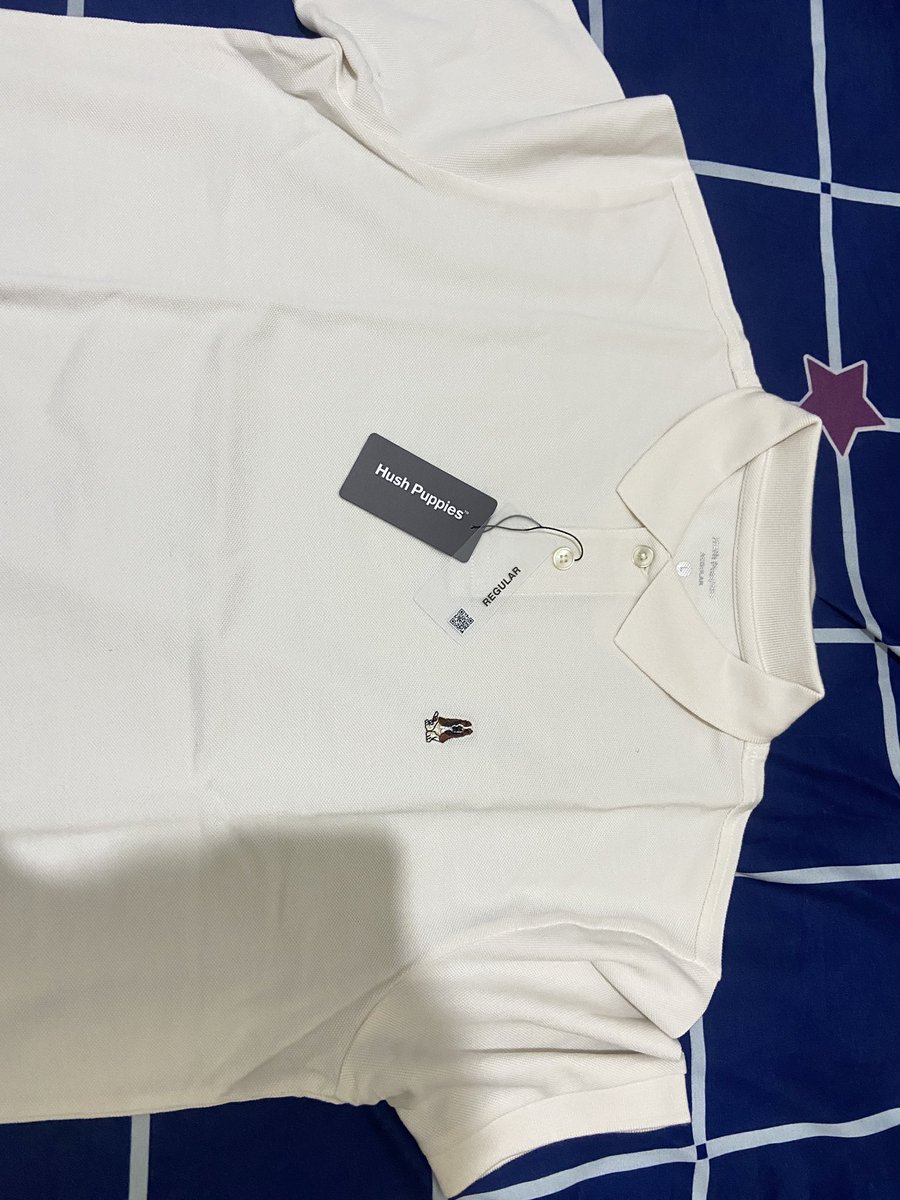 Imutt622777's tweet photo. @KomunitasMurah barangkali ada yg berminat 190k aja ya, masih baru uk L, ori store, bisa oyenn, dijual karena salah size😓 https://t.co/qFEXbt5Tes
