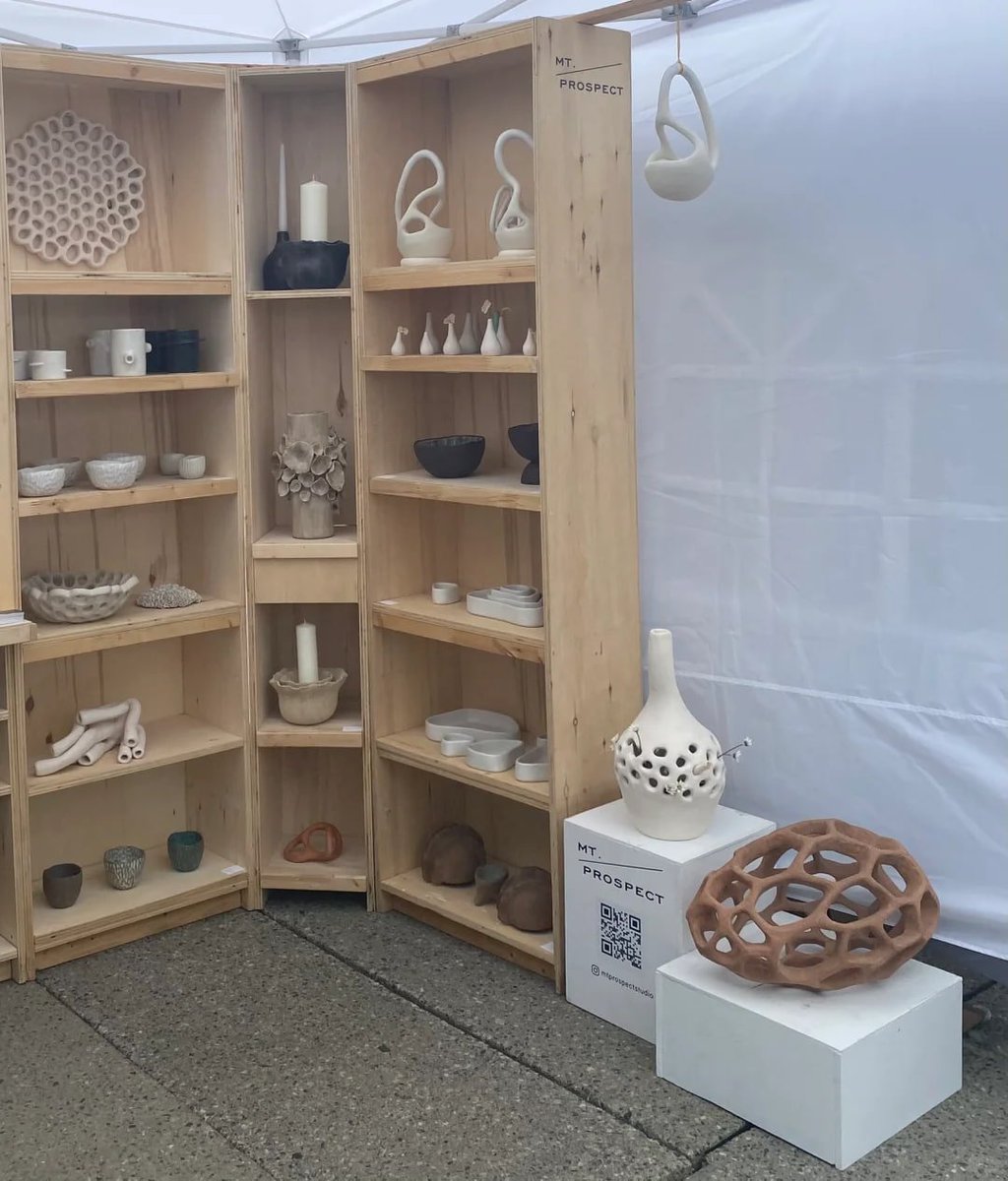 RantFestival's tweet image. The eyes have it📱 #ModernExhibit #TechArt