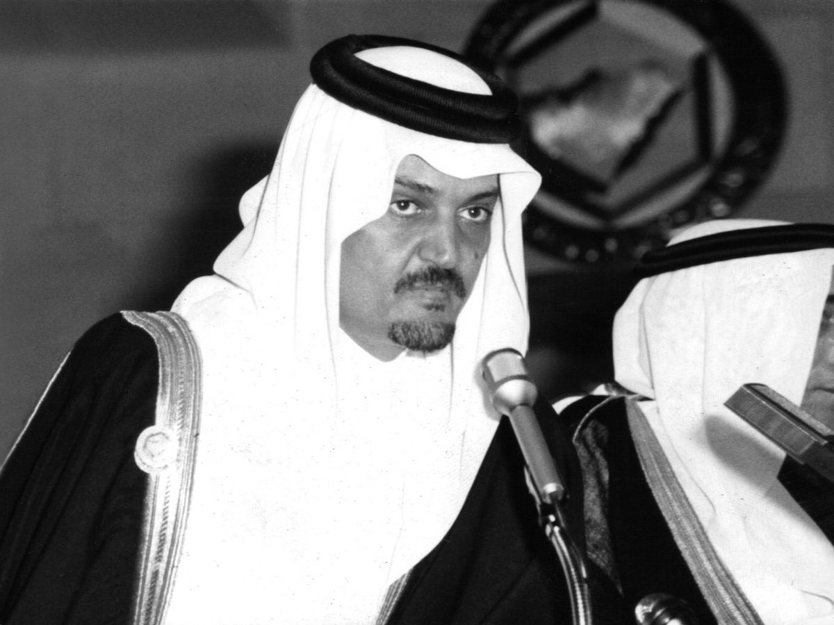 AlmtyryYws36111's tweet photo. يامقفي يوم قفيت يتبعك الضلال 
ولا انا راسي بتبطي مادنق هامته https://t.co/3aTH26rU63