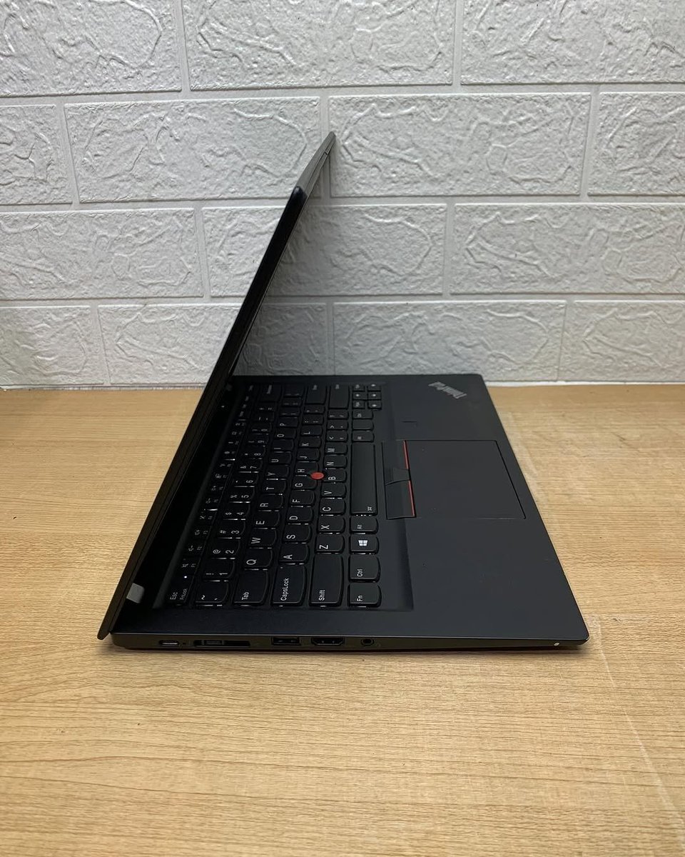 neo_officialll's tweet photo. The POWERFUL LENOVO THINKPAD T490s:

16GB RAM
512GB SSD
Corei7
8th Generation
Touchscreen
N500k

You can get it for N479,800 along with the full specs when you purchase through the neostore e-commerce website👇👇👇

https://t.co/6b6tJ4Iw1k

#NeoStoreNG https://t.co/2CeNt2ltKL