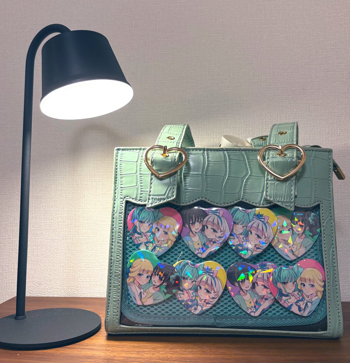 ペパラリの合作缶バッジで痛バ組んだ🫶